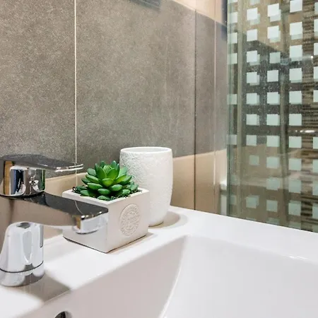 N&a Azucenas - 2br Recently Renovated Apartament